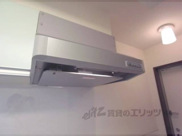 キッチン　換気扇