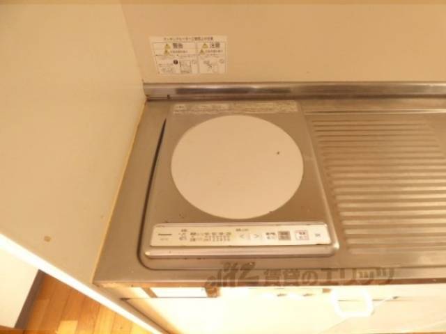 キッチン　コンロ