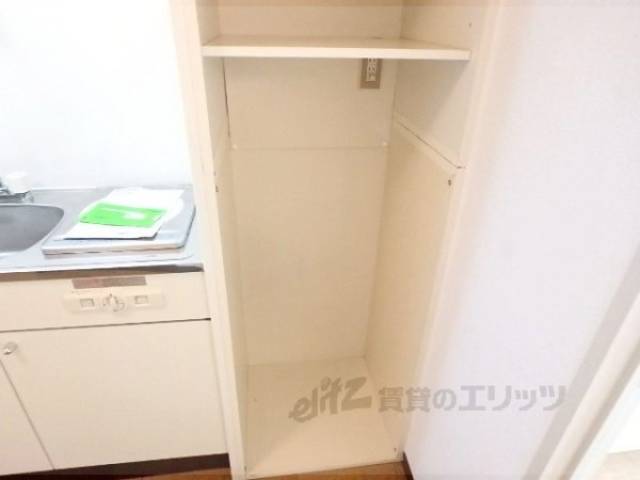 冷蔵庫置場