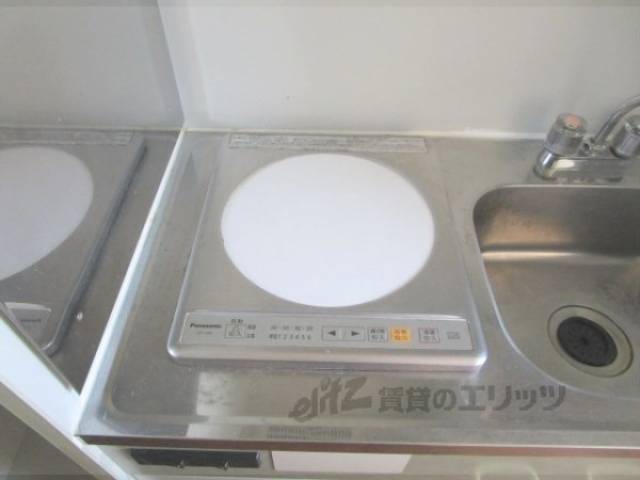 キッチン　コンロ