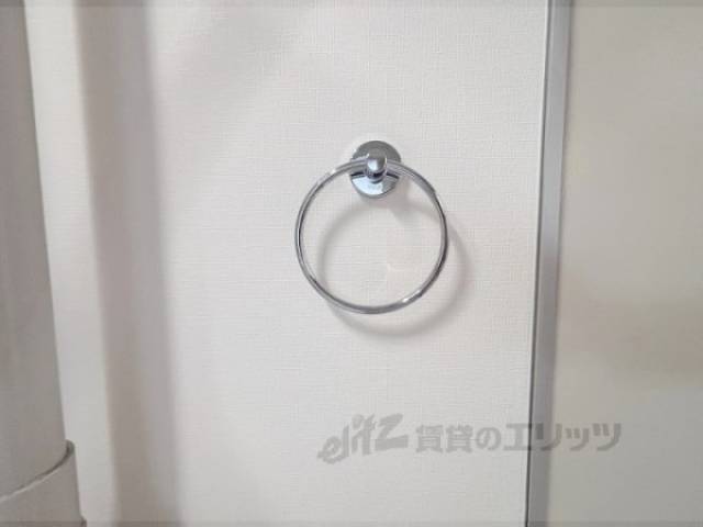 洗面所　タオル掛け