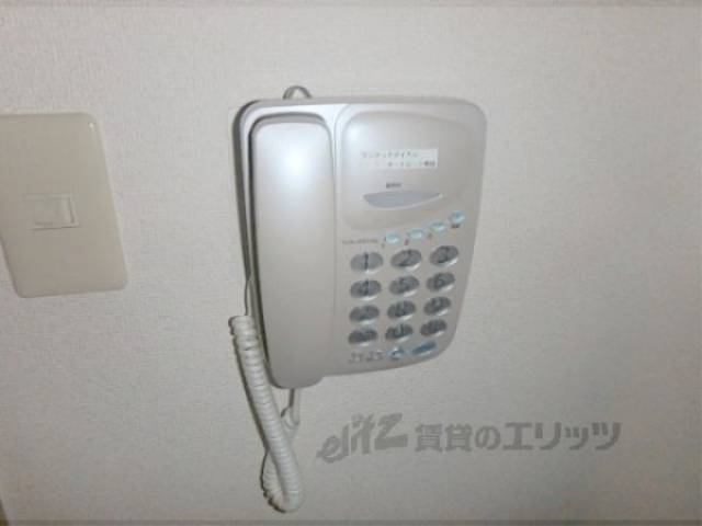 インターホン