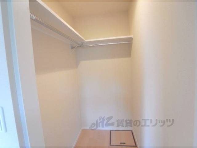 収納　ウォークインクローゼット