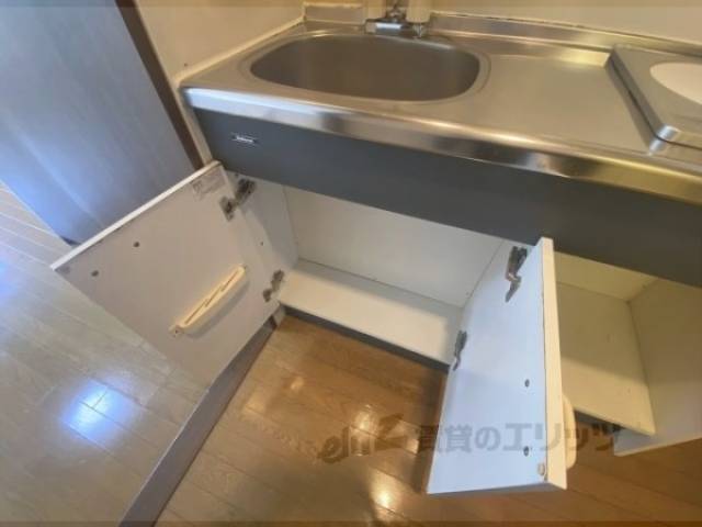 キッチン　下部収納