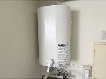 キッチン　給湯器