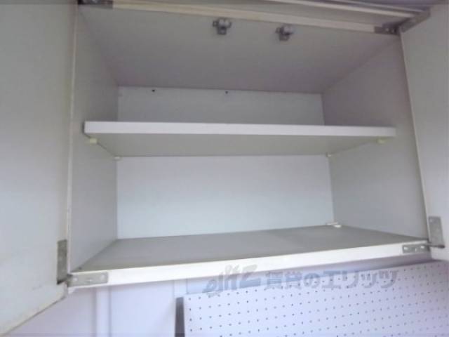 トイレ上部収納