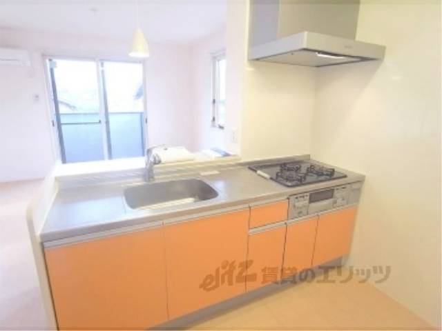 キッチン　キッチン台