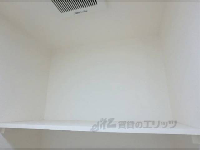 トイレ棚