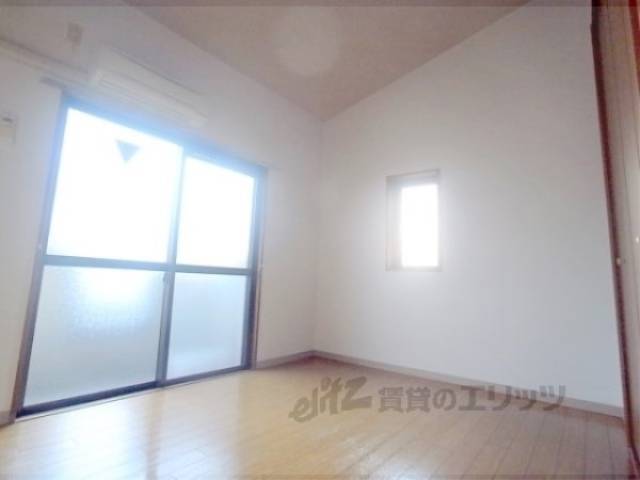 居室　6帖のお部屋です。