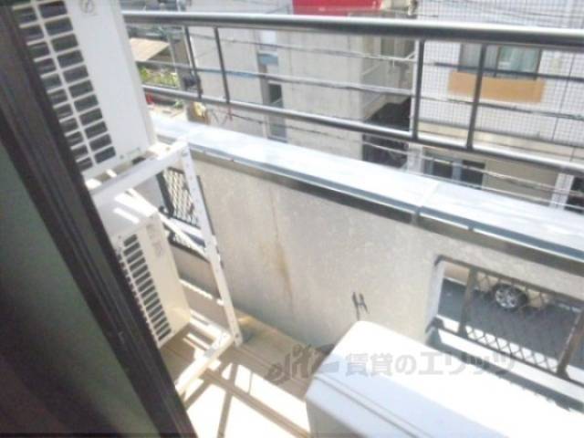ベランダ　３階