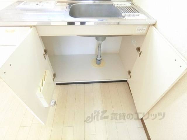 キッチン　下部収納