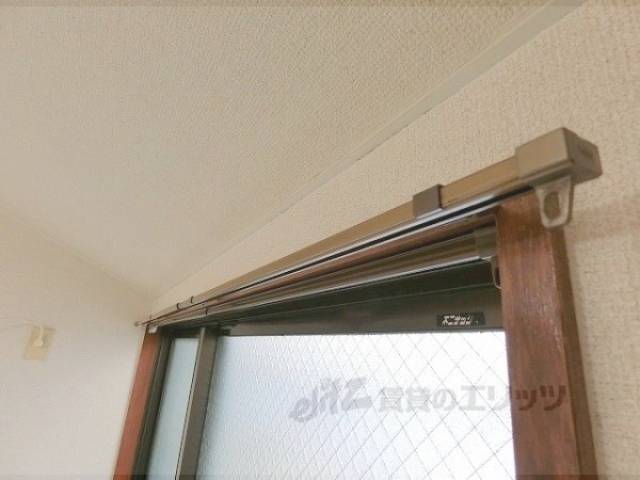 カーテンレール