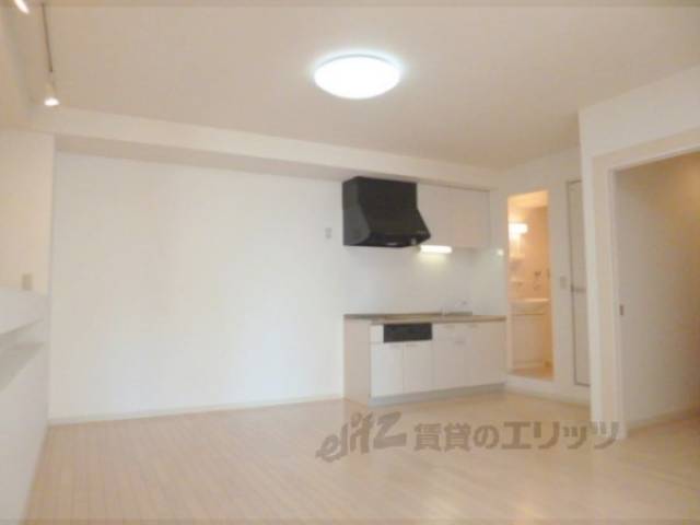 居室　15帖