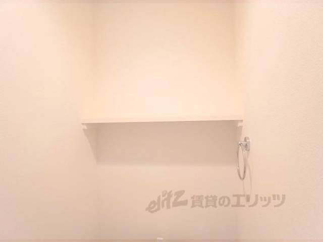 トイレの棚
