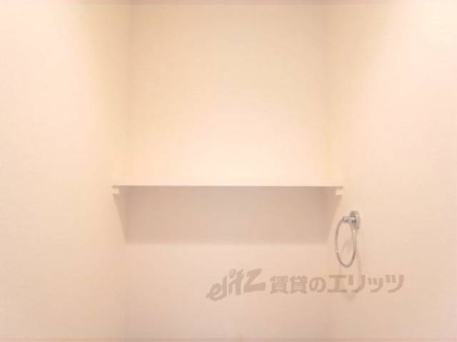 トイレの棚