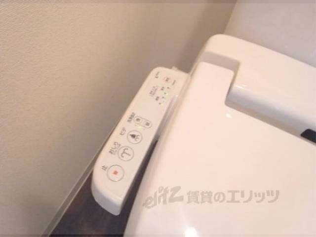 トイレ　洗浄機能付き
