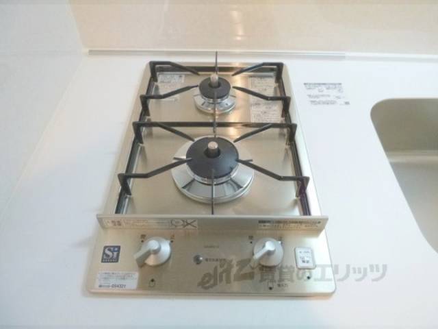 キッチン　2口コンロ付・