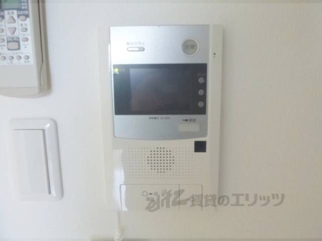 モニターフォン　顔が見えて安心・