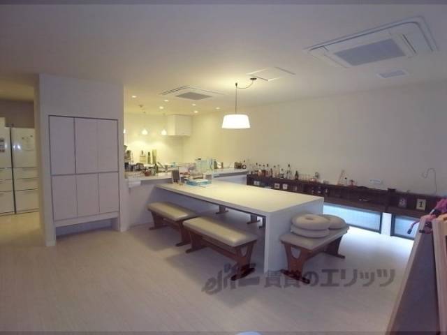 リビング　共用スペース