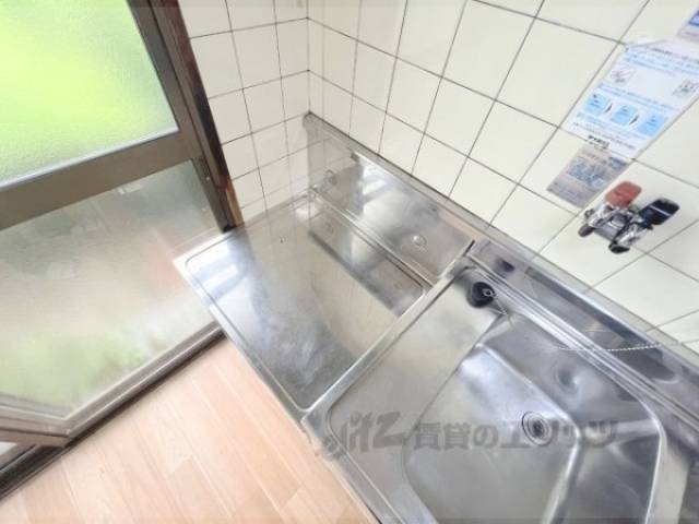 キッチン　コンロ置き場