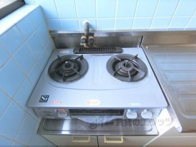 キッチン　コンロ