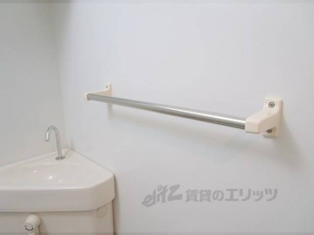タオル掛け　トイレ