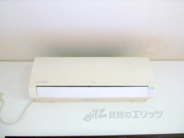 リビングエアコン