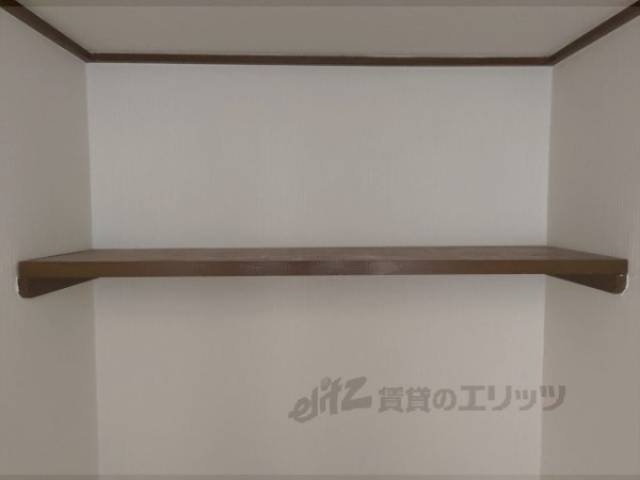 収納　階段部