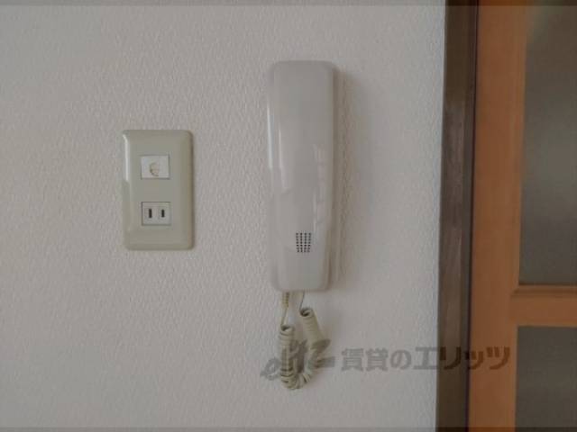 インターホン