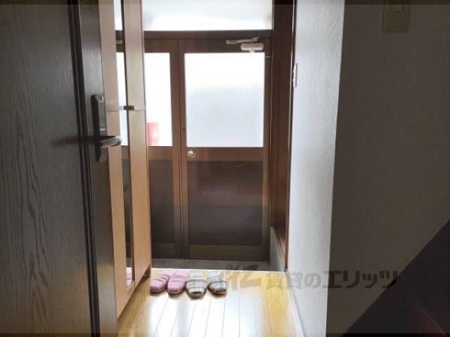 玄関　インターフォン