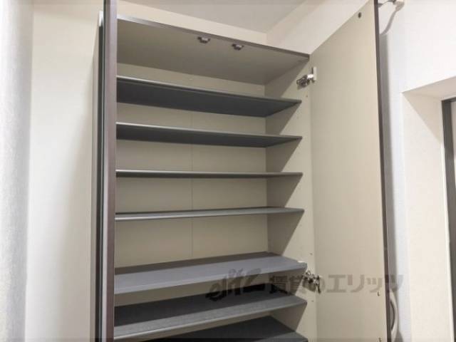 下駄箱　下駄箱 上部棚