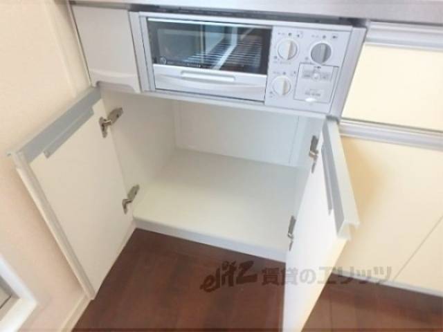 キッチン　下部収納