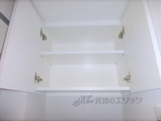 洗面所　収納棚