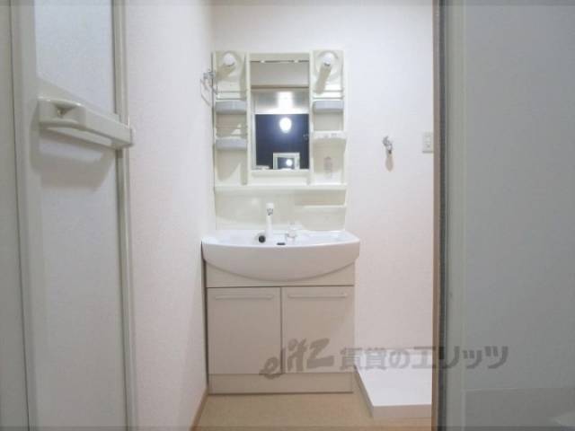 洗面所　独立洗面台