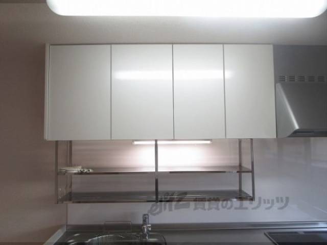 キッチン　上収納