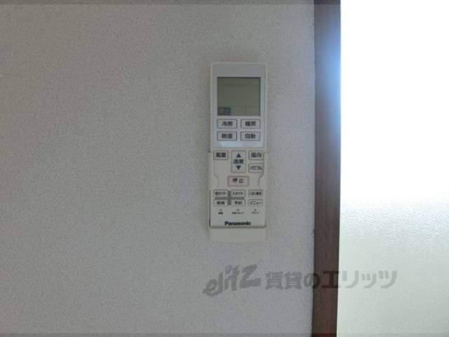 エアコンリモコン