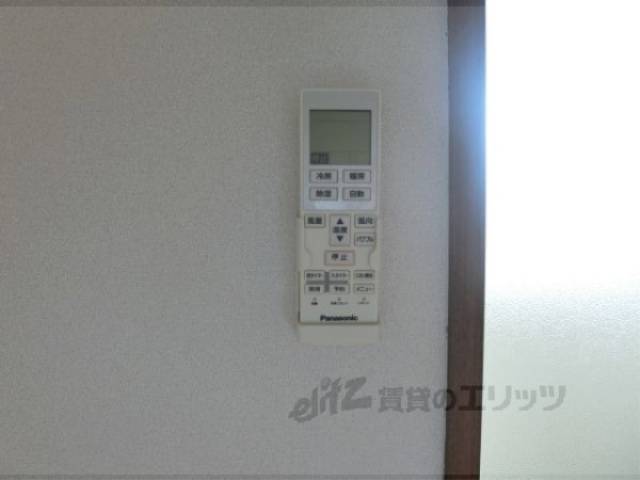 エアコンリモコン
