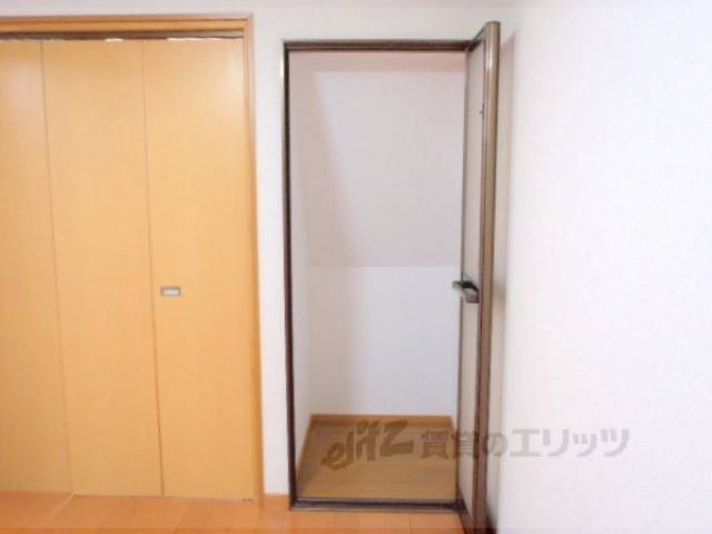 リビング収納　使いやすいクローゼットタイプです・