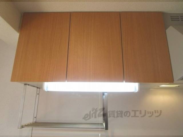 キッチン　収納