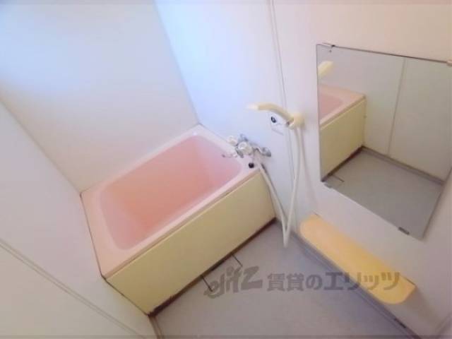 風呂　共用シャワールーム