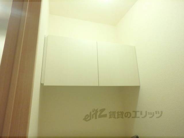 トイレ　収納
