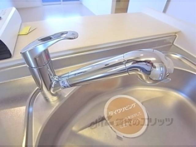 キッチン　便利なシングルレバー。