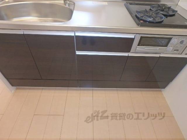 キッチン下収納