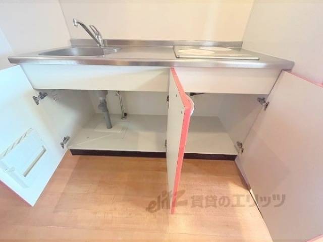 キッチン　下部収納