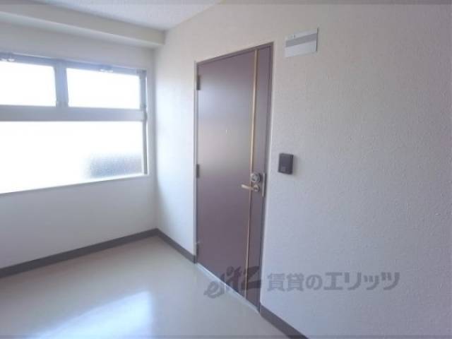 玄関　おしゃれで静かな玄関です。