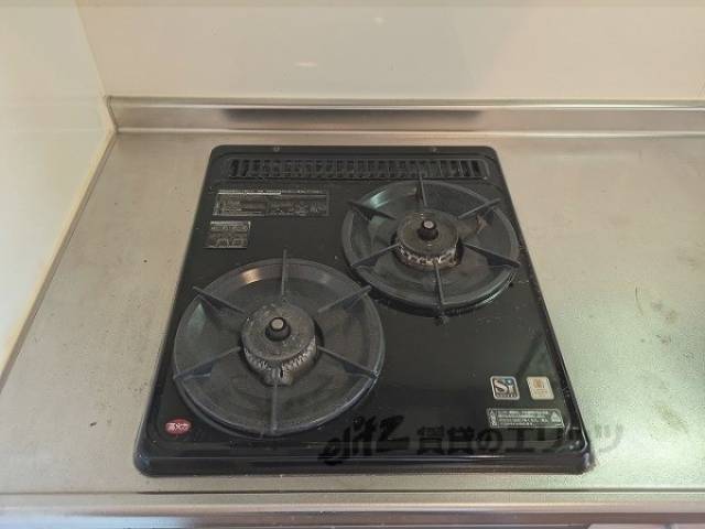 キッチン　2口コンロ