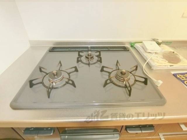 キッチン　コンロ