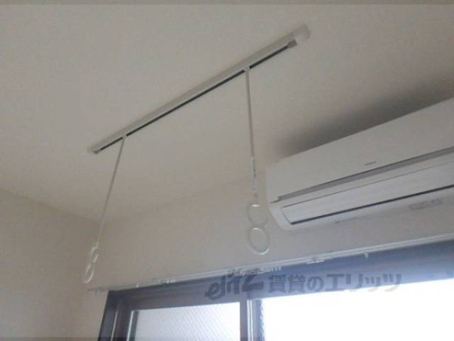 室内干し竿掛け