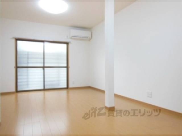 洋室　広々とした空間です