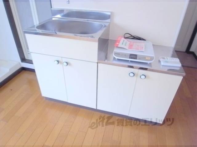 キッチン　下部収納